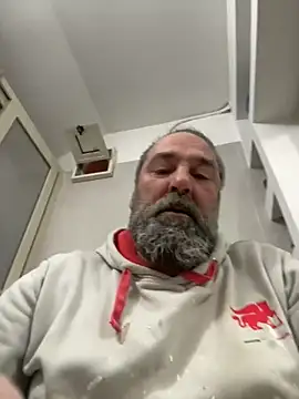 Snapshot of ros217 chatting on 12-05-25, 03:09 ros217 online show from 12-05-25, 03:09