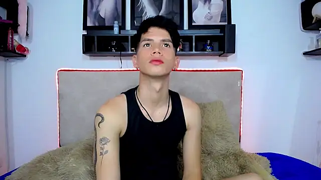 Tayson Rivers online show from 12-10-24, 03:12