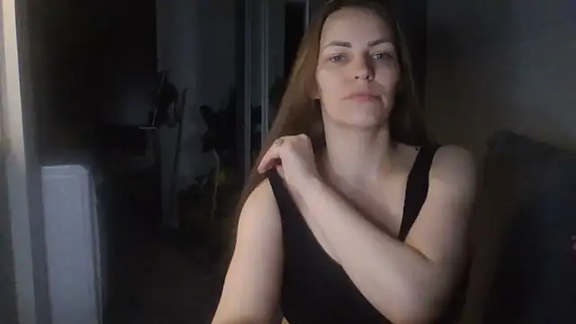 Snapshot of AnnaDiamond1 chatting on 06-13-26, 06:50 AnnaDiamond1 online show from 06-13-26, 06:50