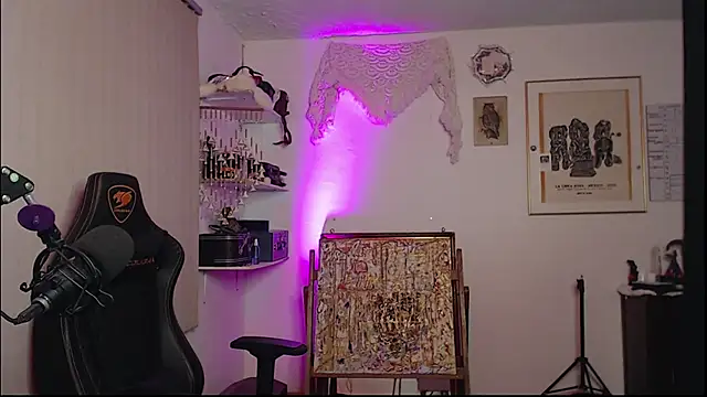 Siriss boyrag online show from 02-20-25, 01:36