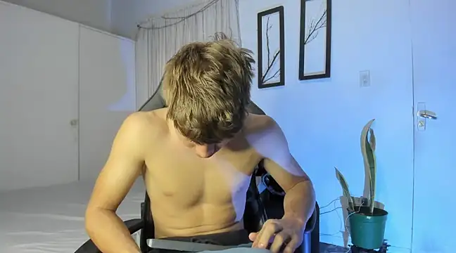 Snapshot of miguel_hz chatting on 02-13-25, 09:38 miguel hz online show from 02-13-25, 09:38