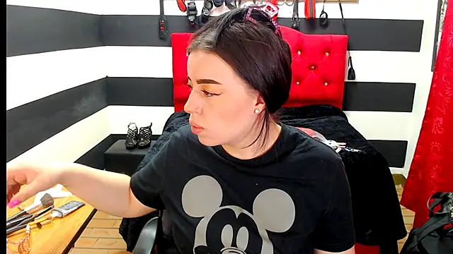 Snapshot of Marian_Ran chatting on 01-10-25, 03:39 Marian Ran online show from 01-10-25, 03:39