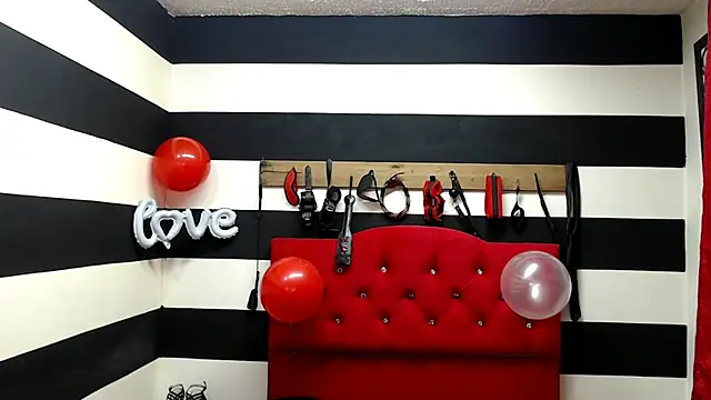 Snapshot of Marian_Ran chatting on 02-14-25, 07:28 Marian Ran online show from 02-14-25, 07:28