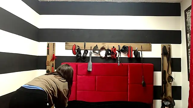 Snapshot of Marian_Ran chatting on 03-14-25, 03:15 Marian Ran online show from 03-14-25, 03:15