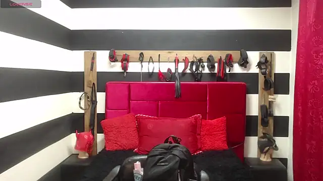 Snapshot of Marian_Ran chatting on 09-23-25, 03:31 Marian Ran online show from 09-23-25, 03:31