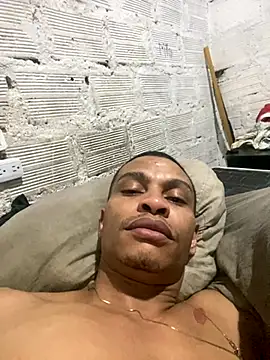 Snapshot of Sofiluisao chatting on 09-22-25, 10:06 Sofiluisao online show from 09-22-25, 10:06