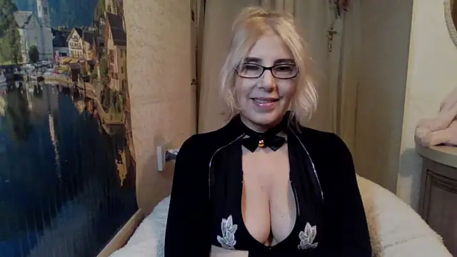 Snapshot of sweet_raspberry chatting on 01-19-25, 03:21 sweet raspberry online show from 01-19-25, 03:21