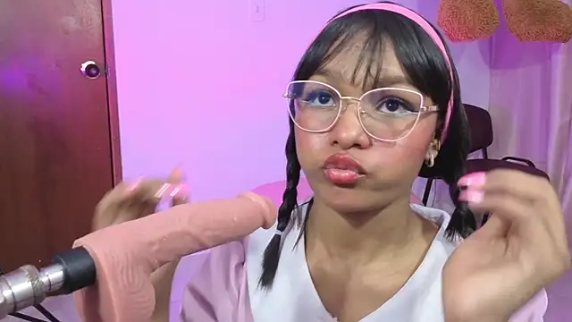 KaattySweet  online show from 04-24-26, 07:38