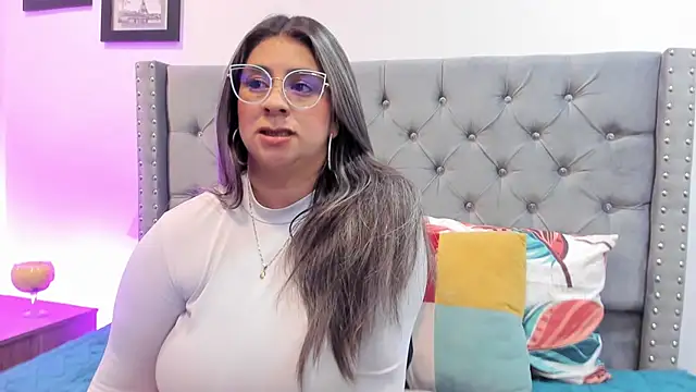 Snapshot of Melinda_bob chatting on 01-30-25, 04:34 Melinda bob online show from 01-30-25, 04:34