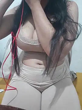 Snapshot of Liyan- chatting on 01-06-26, 10:34 Liyan- online show from 01-06-26, 10:34