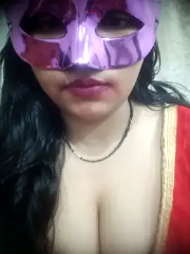 Snapshot of Shivi_shahh chatting on 12-23-24, 06:05 Shivi shahh online show from 12-23-24, 06:05