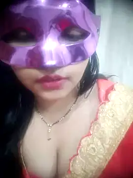 Snapshot of Shivi_shahh chatting on 01-01-25, 05:33 Shivi shahh online show from 01-01-25, 05:33