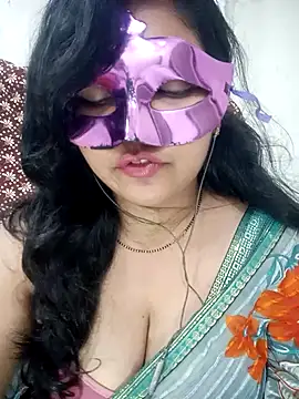 Snapshot of Shivi_shahh chatting on 09-21-25, 06:09 Shivi shahh online show from 09-21-25, 06:09