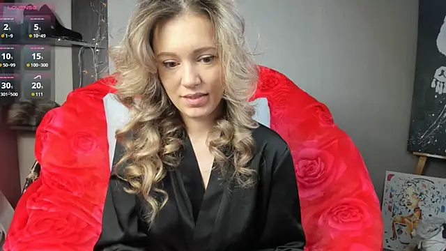 Snapshot of foxy_blond chatting on 01-28-25, 03:25 foxy blond online show from 01-28-25, 03:25