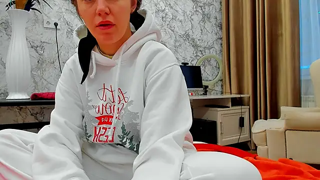 foxy blond online show from 02-24-26, 12:52