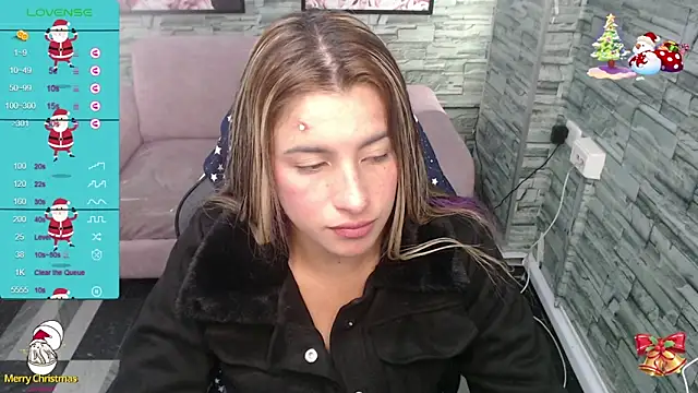 Snapshot of Valerie_b chatting on 01-04-25, 05:58 Valerie b online show from 01-04-25, 05:58