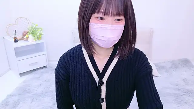 Snapshot of Im_Yu-na chatting on 12-18-24, 01:45 Im Yu-na online show from 12-18-24, 01:45