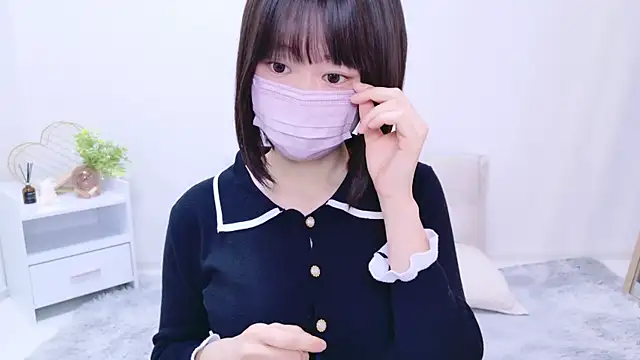 Snapshot of Im_Yu-na chatting on 01-23-25, 01:45 Im Yu-na online show from 01-23-25, 01:45