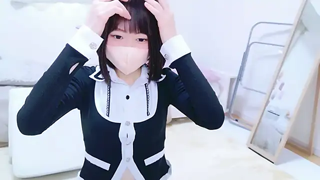 Im Yu-na online show from 05-31-26, 06:53