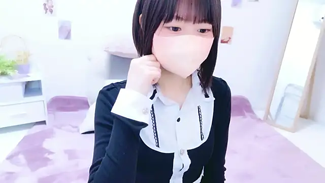 Im Yu-na online show from 06-14-26, 03:41