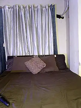 Bold-Cat online show from 04-27-26, 05:44