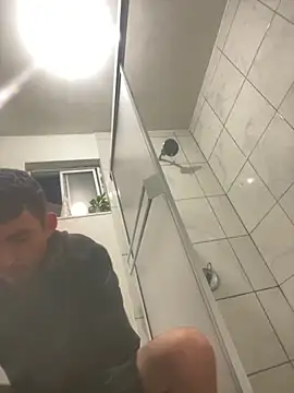 Snapshot of kevinsito1 chatting on 12-14-25, 12:54 kevinsito1 online show from 12-14-25, 12:54