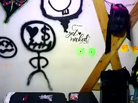 Snapshot of KRYZTALYNXXX chatting on 01-02-25, 10:44 KRYZTALYNXXX online show from 01-02-25, 10:44