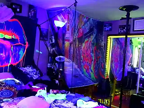 Snapshot of KRYZTALYNXXX chatting on 01-06-25, 05:16 KRYZTALYNXXX online show from 01-06-25, 05:16