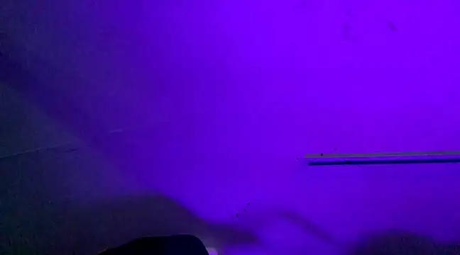 Snapshot of KRYZTALYNXXX chatting on 02-17-25, 04:15 KRYZTALYNXXX online show from 02-17-25, 04:15