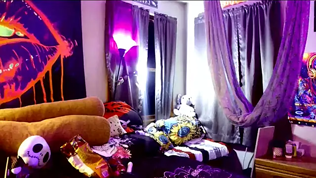 Snapshot of KRYZTALYNXXX chatting on 02-20-25, 10:48 KRYZTALYNXXX online show from 02-20-25, 10:48