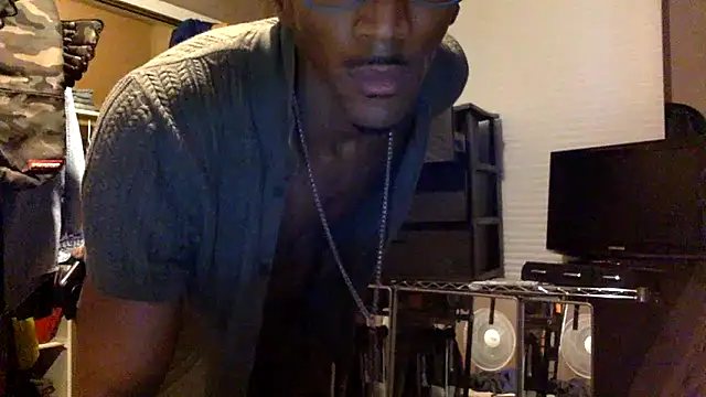 JdLove1 online show from 12-29-24, 08:48