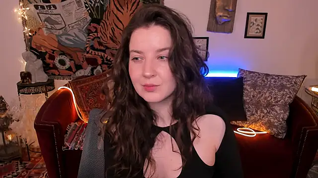 Snapshot of JackieByrd chatting on 09-20-25, 01:12 JackieByrd online show from 09-20-25, 01:12