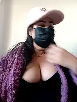 Jawahir-pretty-women online show from 12-18-24, 10:51