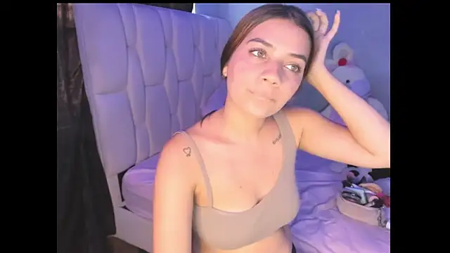 KittyKlum online show from 03-19-25, 10:42