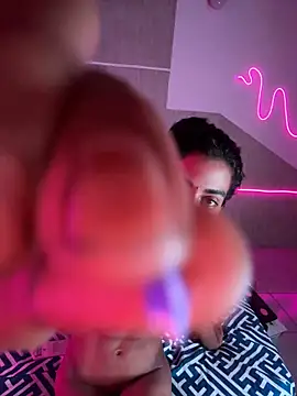 Snapshot of Mauuu18 chatting on 01-19-25, 09:44 Mauuu18 online show from 01-19-25, 09:44