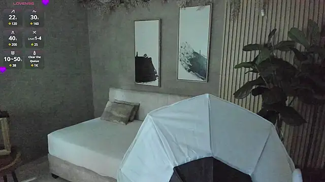 Snapshot of nina_soul chatting on 12-09-24, 01:02 nina soul online show from 12-09-24, 01:02