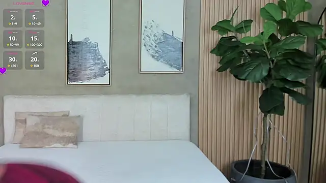 Snapshot of nina_soul chatting on 12-10-24, 12:38 nina soul online show from 12-10-24, 12:38