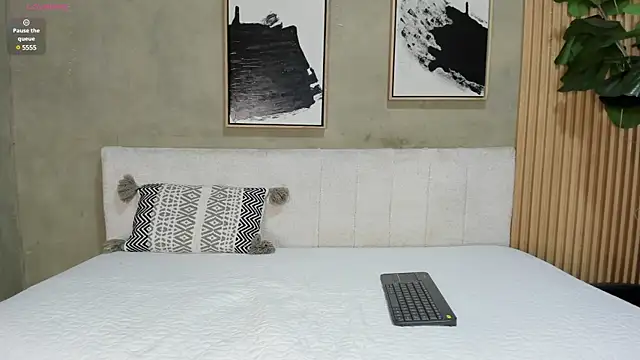 Snapshot of nina_soul chatting on 12-14-24, 12:12 nina soul online show from 12-14-24, 12:12