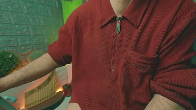 Snapshot of alex-volo chatting on 03-13-25, 05:33 alex-volo online show from 03-13-25, 05:33