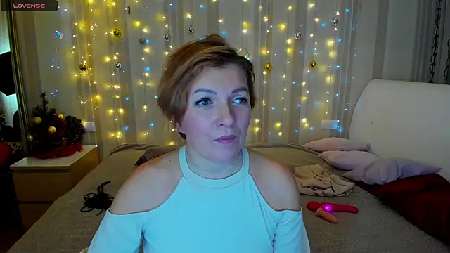 Katherine Fox online show from 12-07-24, 02:13