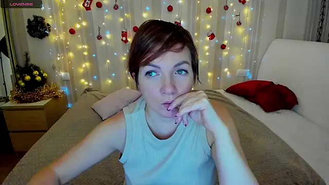 Katherine Fox online show from 12-18-24, 07:15