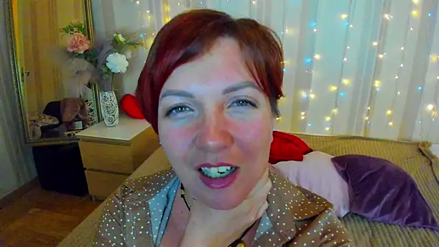 Katherine Fox online show from 03-06-25, 09:09