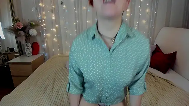 Katherine Fox online show from 03-15-25, 08:04