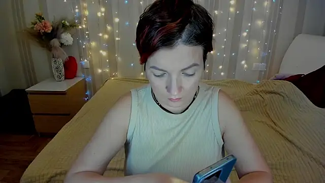 Katherine Fox online show from 03-21-25, 08:17