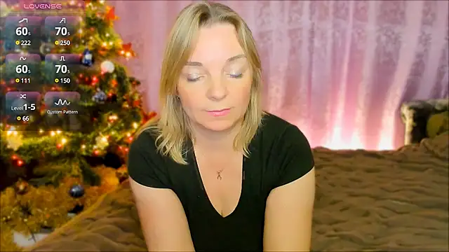 Regina  blue online show from 12-19-24, 06:56