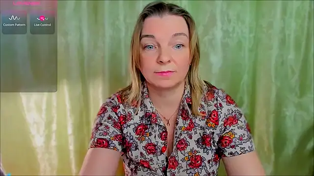 Regina  blue online show from 03-16-25, 11:36