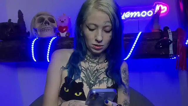 coyemoo online show from 02-03-25, 12:47