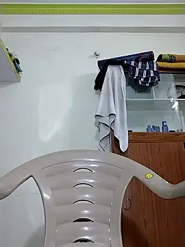 Snapshot of Kashish_18 chatting on 02-10-26, 07:34 Kashish 18 online show from 02-10-26, 07:34