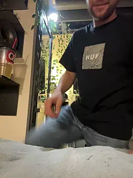 SmokingSloth online show from 02-09-25, 04:36