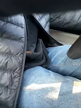 SmokingSloth online show from 02-21-25, 01:22